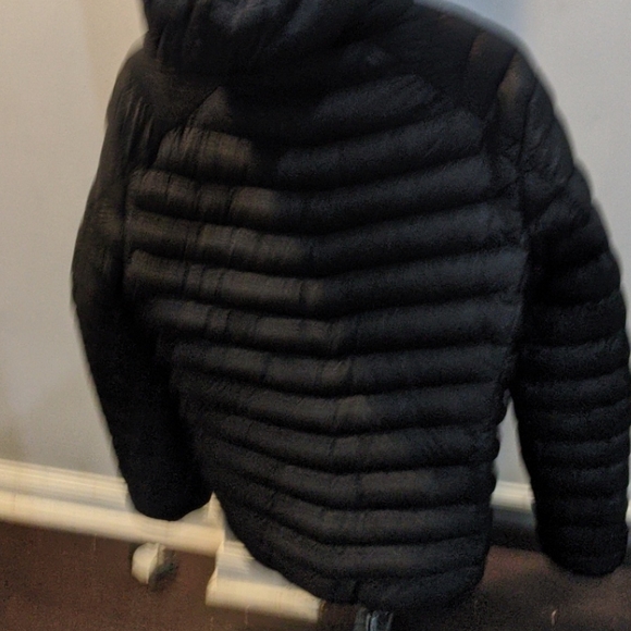 Mens Fitted warm insulated puffy jacket - Picture 4 of 4